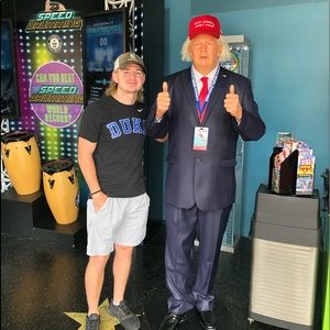 Meet your Posher, Tommy